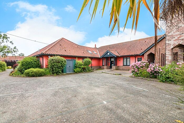 11 Bedroom Bungalow For Sale In Ravensmere, Beccles, NR34