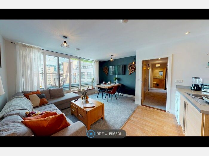 2 Bedroom Semi-Detached House To Rent In Ferry Court, Cardiff, CF11