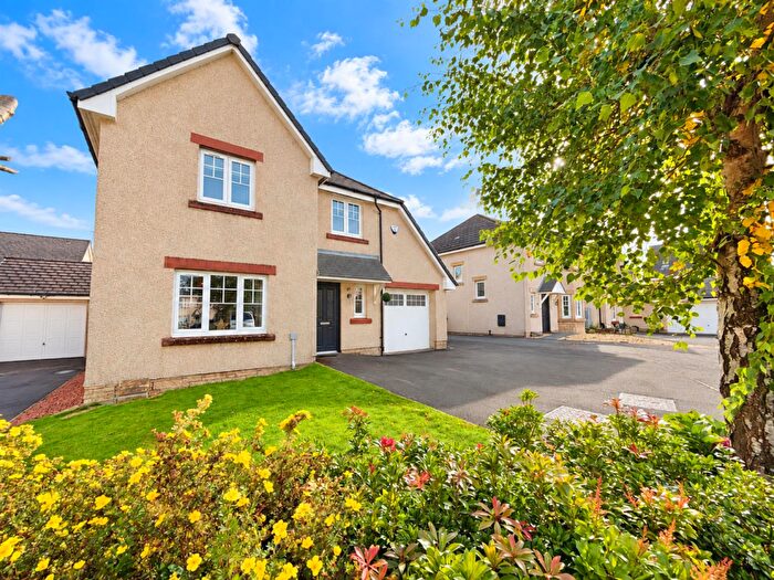 4 Bedroom Detached House For Sale In Willow Place, Lanark, ML11