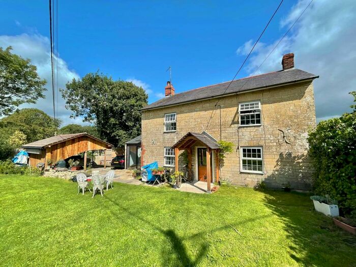 4 Bedroom Detached House For Sale In The Common, East Stour, Gillingham, SP8