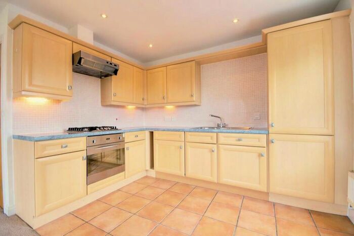 2 Bedroom Flat To Rent In Off Gloucester Road, GL51