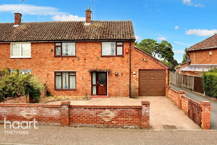3 Bedroom Semi-Detached House For Sale In Fulmerston Road, Thetford, IP24