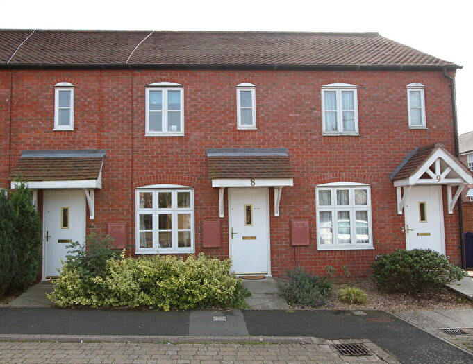 2 Bedroom House To Rent In Melrose Court, Banbury, Oxon, OX16