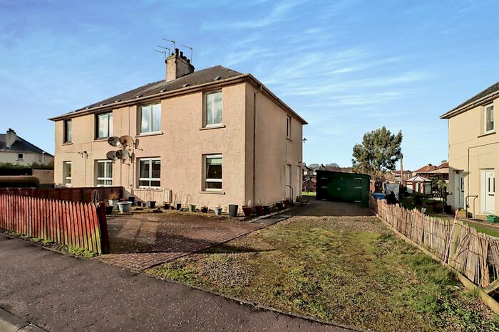 1 Bedroom Flat To Rent In King Edward Street, Markinch, Glenrothes, Fife, KY7