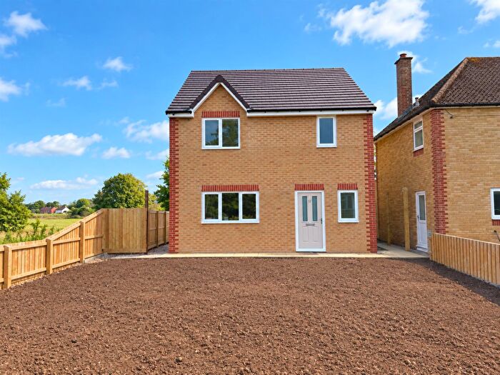 3 Bedroom Detached House For Sale In Winkins Lane, Great Somerford, Chippenham, SN15