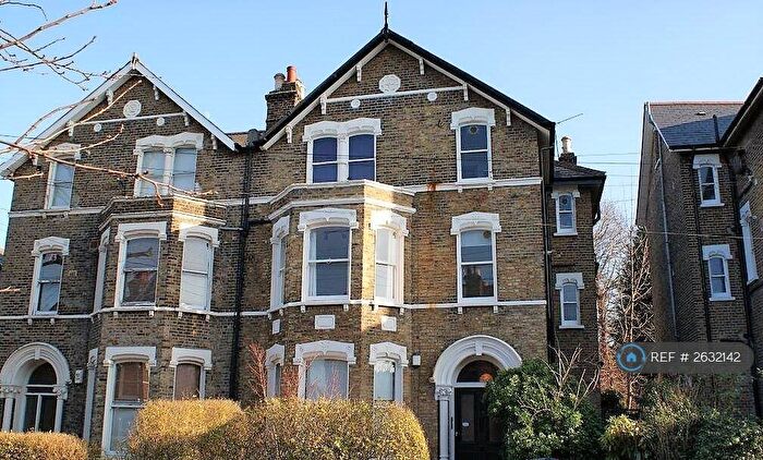 2 Bedroom Flat To Rent In Tressillian Road, London, SE4