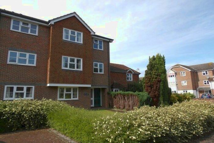 2 Bedroom Flat To Rent In Court Road, Lewes, BN7