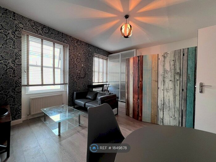 1 Bedroom Flat To Rent In Kentish Town Road, London, NW1