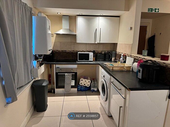 Studio To Rent In Corporation Road, Newport, NP19