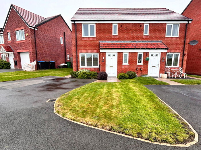 3 Bedroom Semi Detached House For Sale In Tigers Road, Fleckney, Leicestershire, LE8