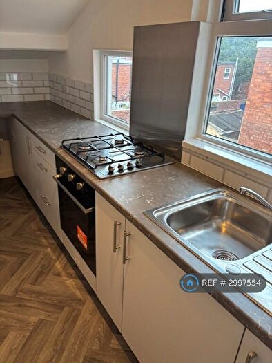 3 Bedroom Flat To Rent In Wharton St, South Shields, NE33