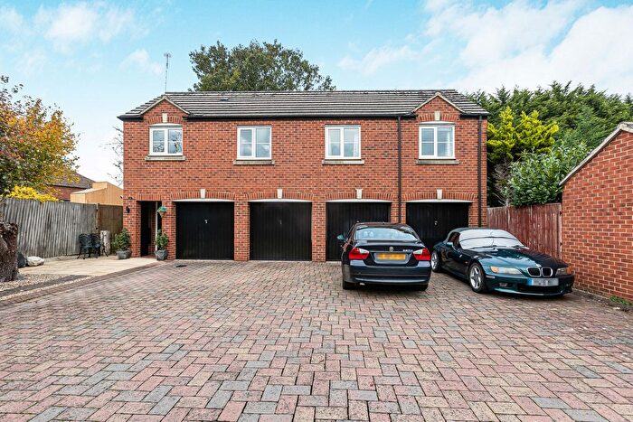 2 Bedroom Detached House For Sale In Rutherford Place, Didcot, OX11