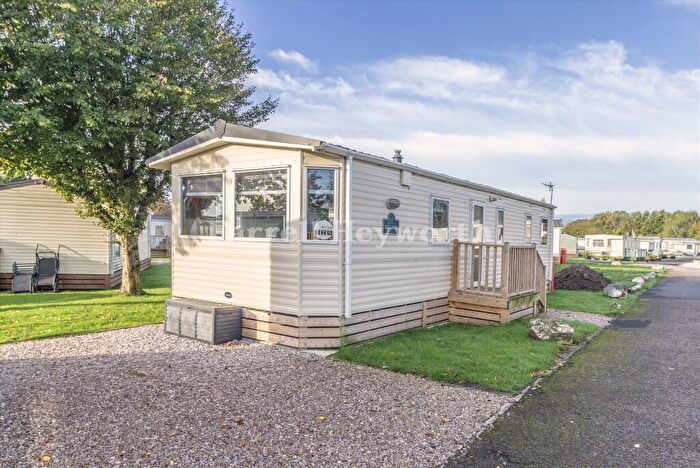 2 Bedroom Bungalow For Sale In Venture Caravan Park, Westgate, Morecambe, LA4
