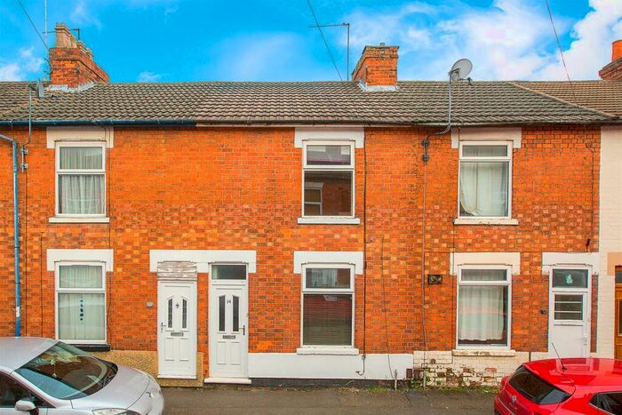 2 Bedroom Terraced House To Rent In Union Street, Kettering, NN16