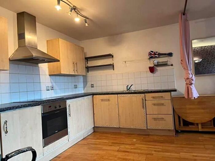 2 Bedroom Flat To Rent In Calderwood Street, Woolwish, London, SE18
