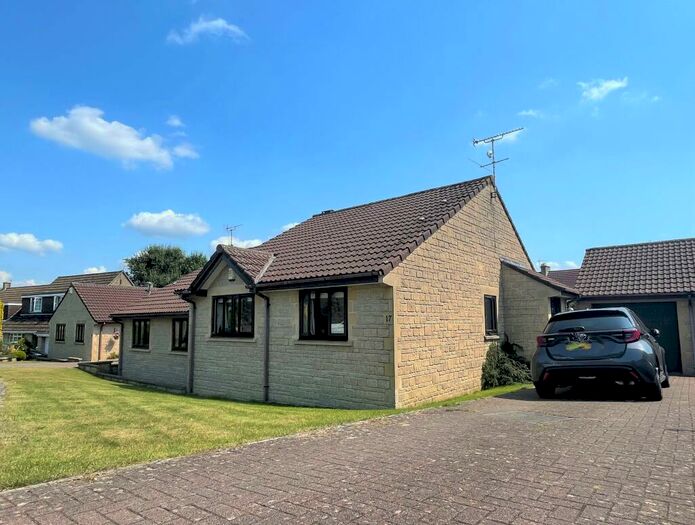 2 Bedroom Bungalow To Rent In Norton St Philip, Bath, BA2