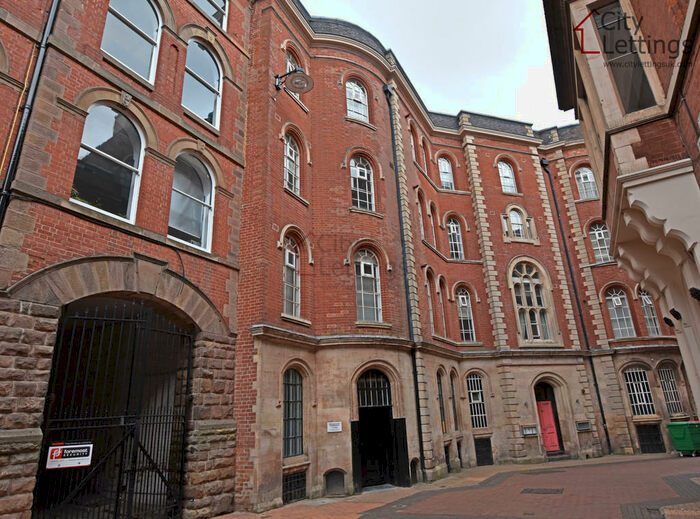 2 Bedroom Apartment To Rent In The Establishment, Broadway, NG1