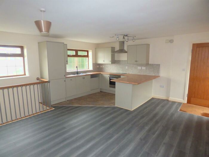 2 Bedroom Terraced House To Rent In Spruce House, Washer Lane, Halifax, HX2