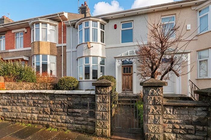 3 Bedroom Terraced House For Sale In Dale Gardens, Plymouth, PL4