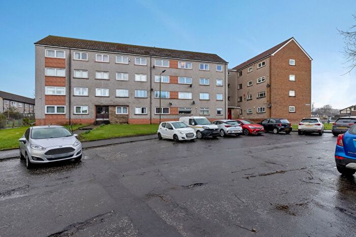 2 Bedroom Flat For Sale In Manse Court, Barrhead, Glasgow, East Renfrewshire, G78