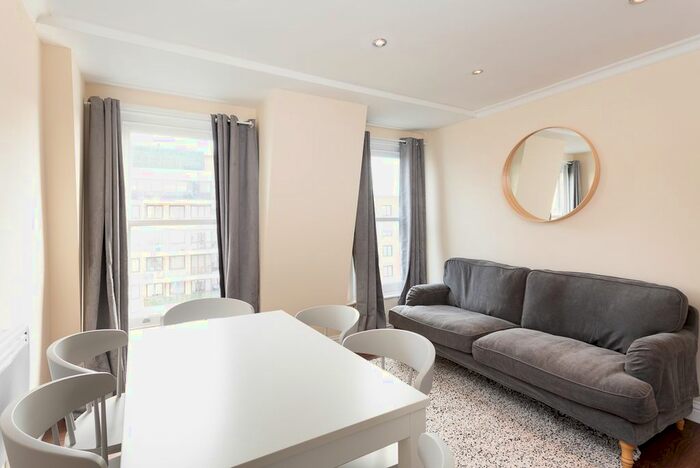 3 Bedroom Flat To Rent In Gloucester Road, London, SW7