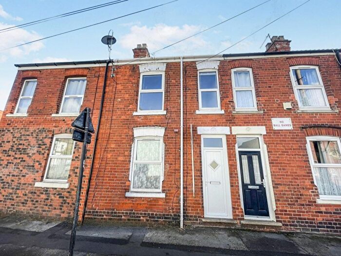3 Bedroom Terraced House To Rent In Arthur Street, Hull, HU3