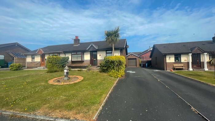 3 Bedroom Bungalow To Rent In Heron Lodge, Newtownards, County Down, BT23