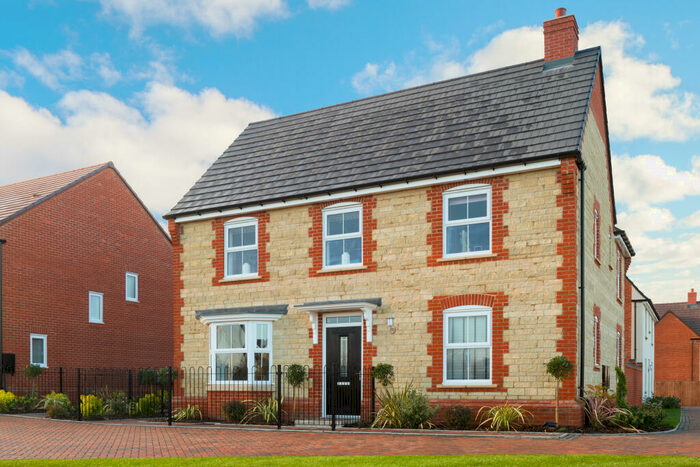 4 Bedroom Detached House For Sale In The Meer, Benson, Wallingford, OX10