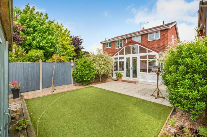 2 Bedroom Semi-Detached House To Rent In The Heathers, Boughton, Newark, NG22