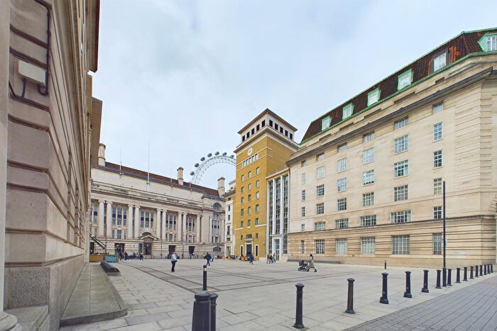 2 Bedroom Flat To Rent In County Hall Apartments, Belvedere Road, London, SE1