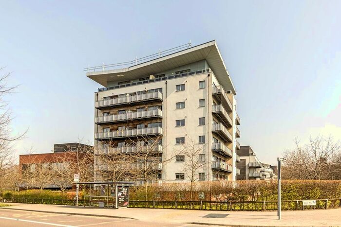 2 Bedroom Flat To Rent In Agate Close, London, NW10