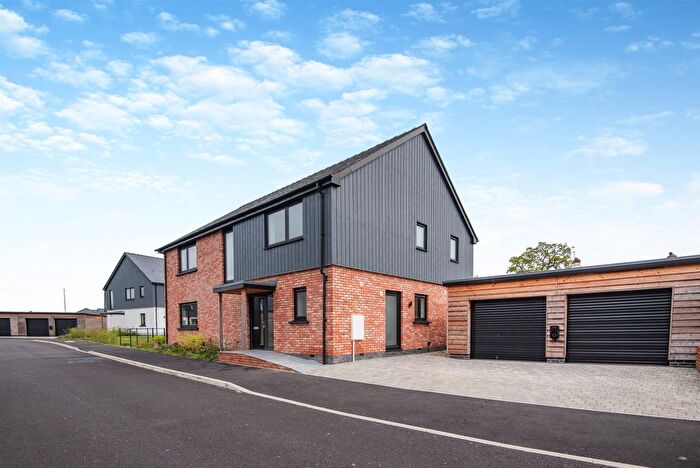 4 Bedroom Detached House For Sale In St Bridgets Close, Bridstow, Ross-On-Wye, Herefordshire, HR9