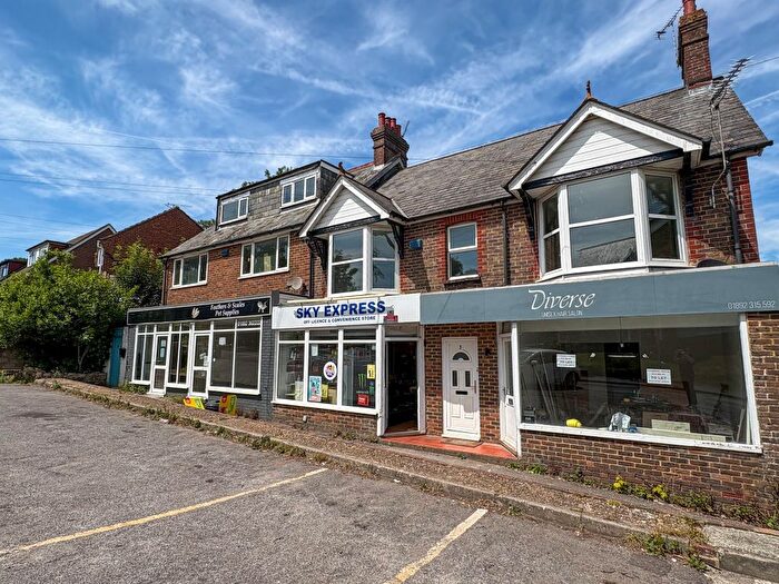 4 Bedroom Maisonette To Rent In Walshes Road, Crowborough, TN6
