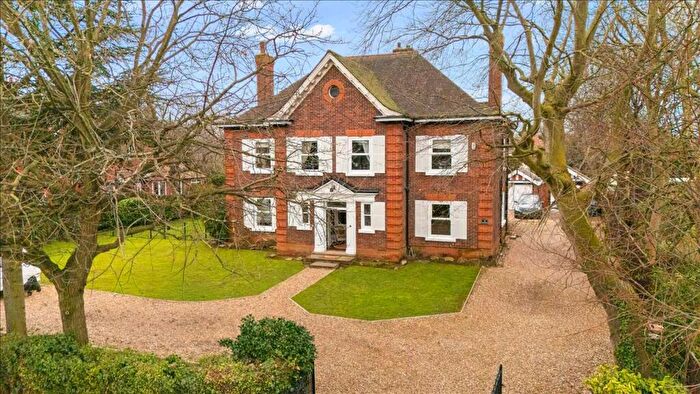 5 Bedroom Detached House For Sale In Scartho Road, Grimsby, DN33