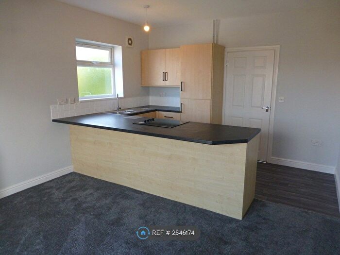2 Bedroom Flat To Rent In Broad Street, Long Eaton, Nottingham, NG10
