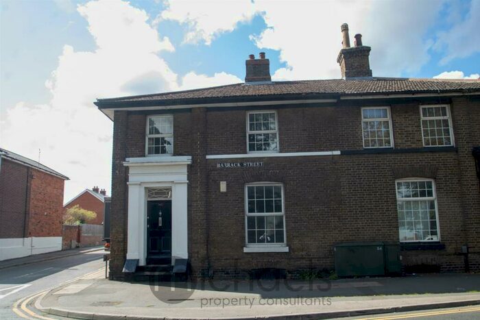 4 Bedroom End Of Terrace House To Rent In Barrack Street, Colchester, CO1