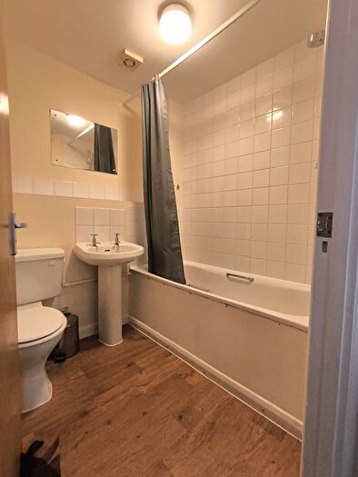 1 Bedroom Flat For Sale In Osborne Road, Northampton, NN2