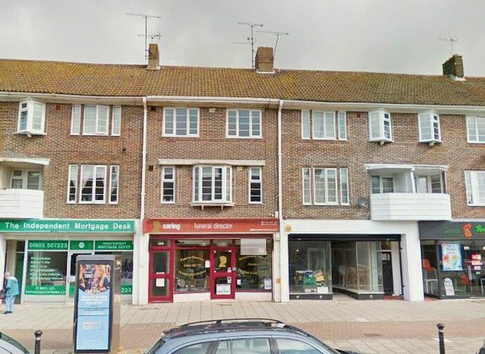 1 Bedroom Flat To Rent In Goring Road, GoringBySea, Worthing BN12