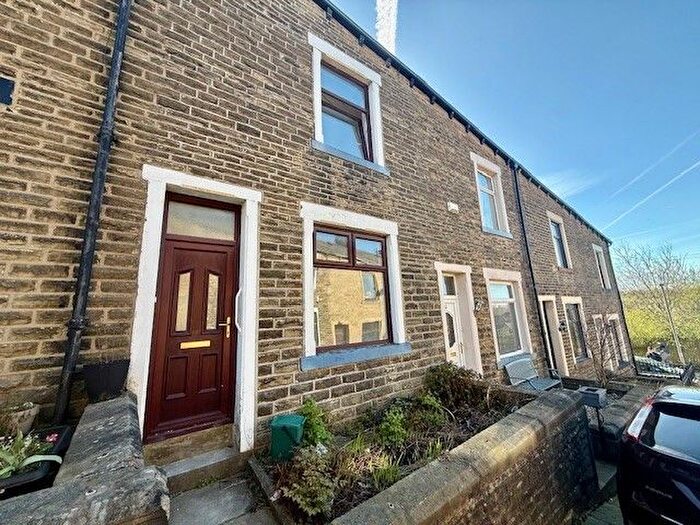 3 Bedroom Terraced House To Rent In Moore Street, Colne, BB8
