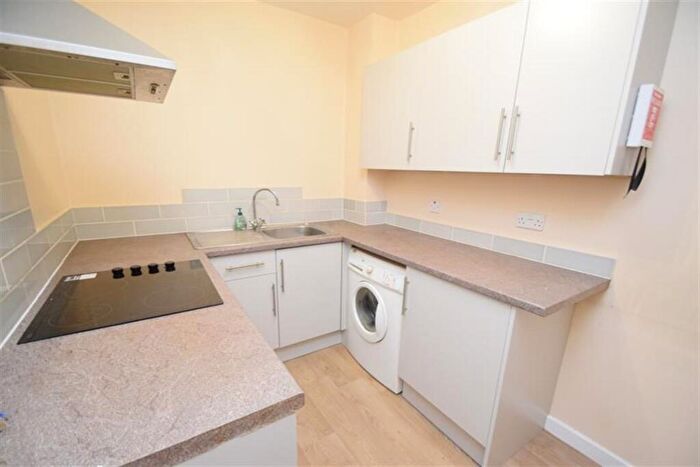 1 Bedroom Flat To Rent In Bitterne, SO18