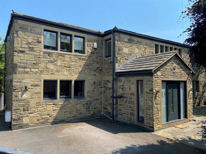 5 Bedroom Detached House For Sale In The Mullions, Roberttown Lane, Roberttown, WF15