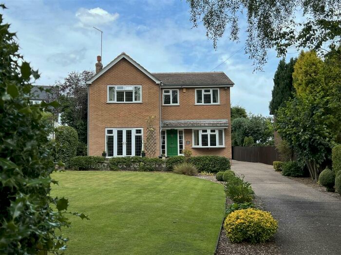 4 Bedroom Detached House For Sale In Cloves Hill, Morley, Ilkeston, DE7