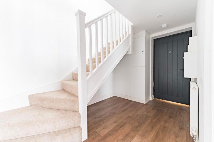 2 Bedroom Apartment To Rent In Chapters, Park Lane, NR2