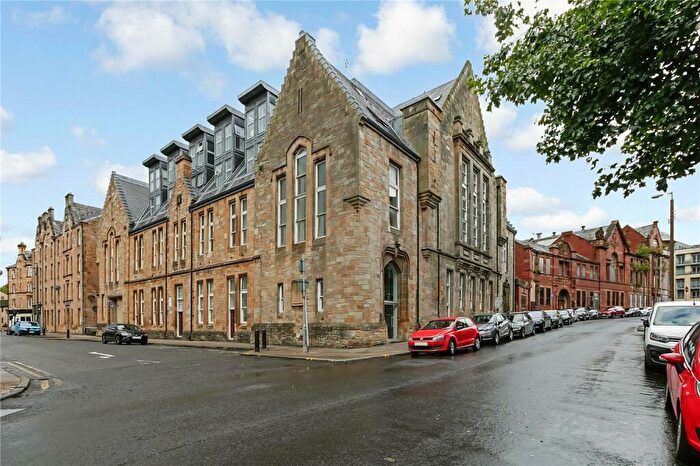 2 Bedroom Flat To Rent In , Turnbull Street, Edinburgh, G1