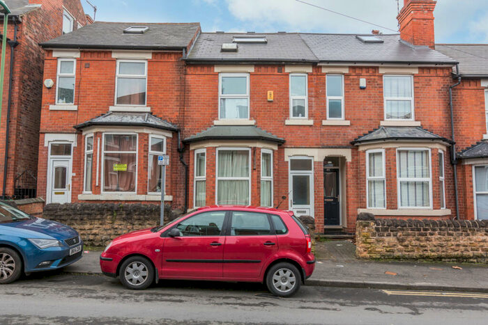 6 Bedroom Terraced House To Rent In Kimbolton Avenue, Lenton, Nottingham, NG7
