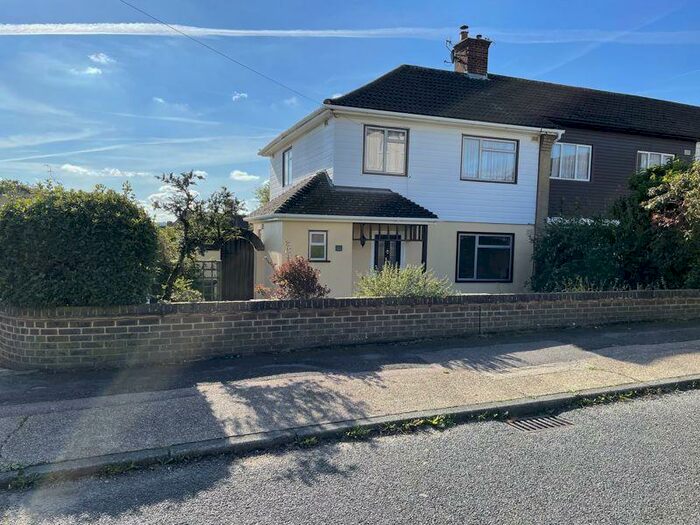 3 Bedroom Terraced House To Rent In Radstock Way, Redhill, RH1