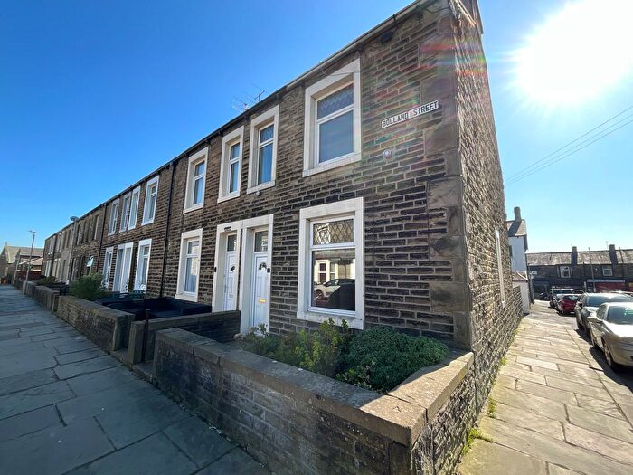 3 Bedroom End Of Terrace House To Rent In Bolland Street, Barnoldswick, BB18
