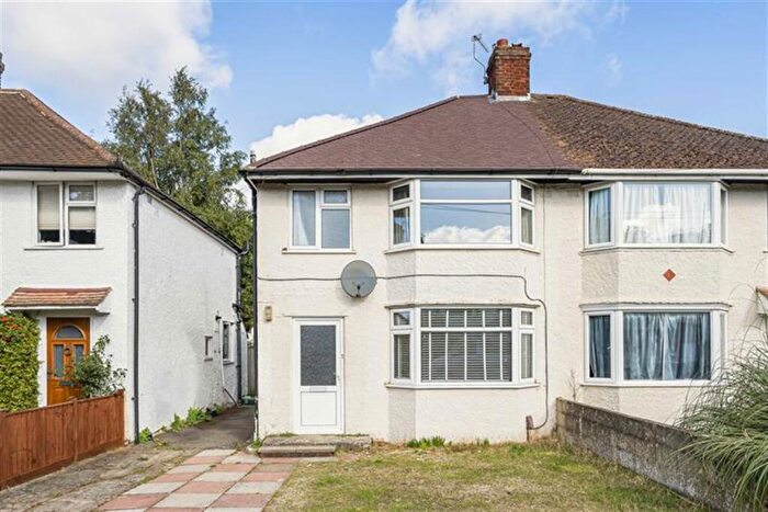 4 Bedroom Semi Detached House To Rent In Mark Road, Headington, Oxford, Oxfordshire, OX3