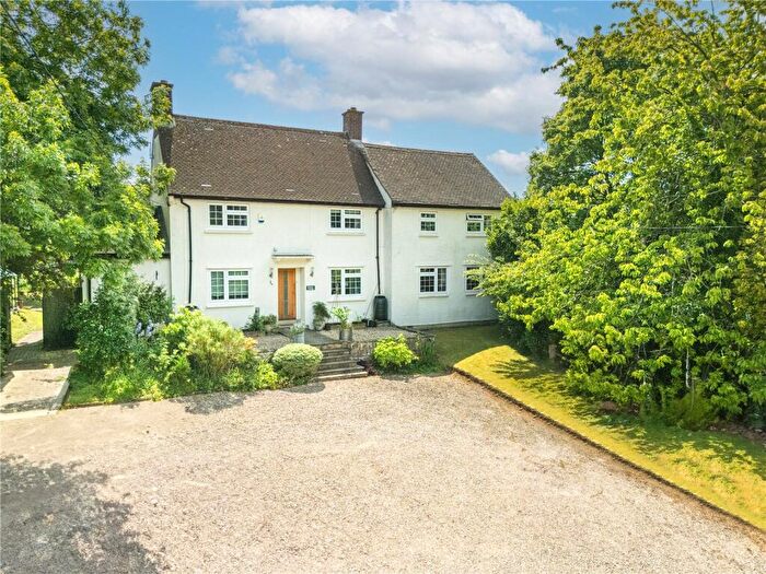 5 Bedroom Detached House For Sale In Woodstock Road, Charlbury, Chipping Norton, Oxfordshire, OX7
