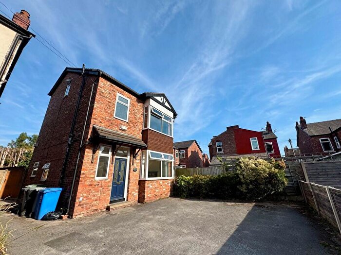 5 Bedroom Detached House To Rent In Glen Avenue, Sale, M33